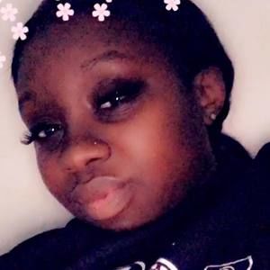 Meet your Posher, Kenyatta